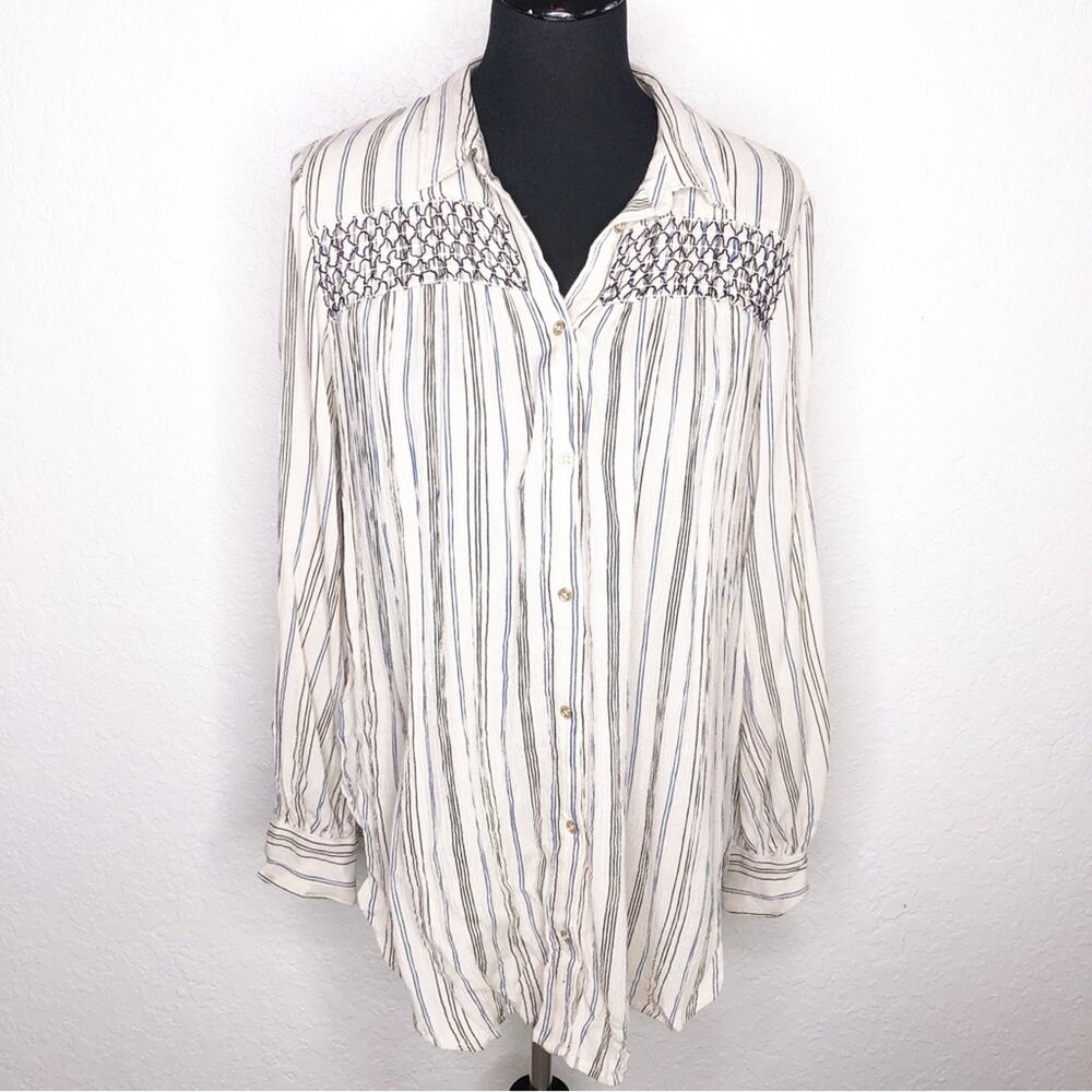 Anthropologie Floreat cream black striped crinkle button down tunic top Medium